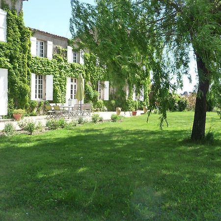 Bed and Breakfast Domaine De La Queyssie Saussignac Екстер'єр фото