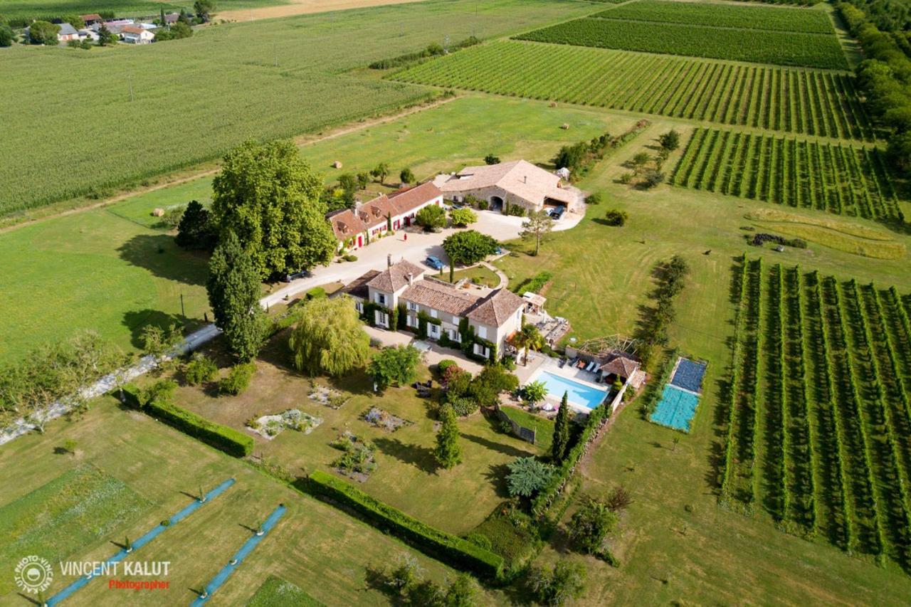Bed and Breakfast Domaine De La Queyssie Saussignac Екстер'єр фото
