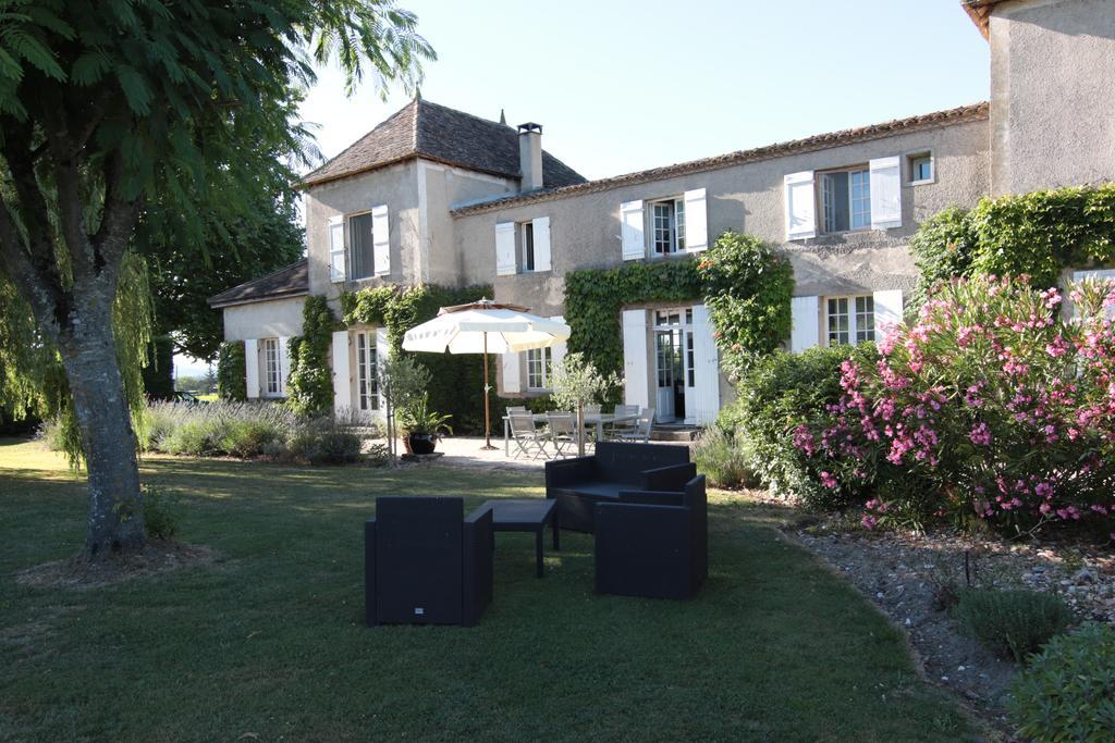 Bed and Breakfast Domaine De La Queyssie Saussignac Екстер'єр фото